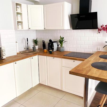 Apartament Na Teczowej Breslavia Exterior foto