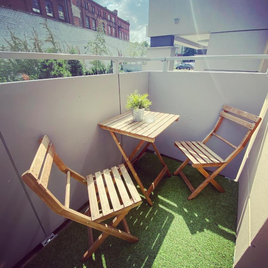 Apartament Na Teczowej Breslavia Exterior foto